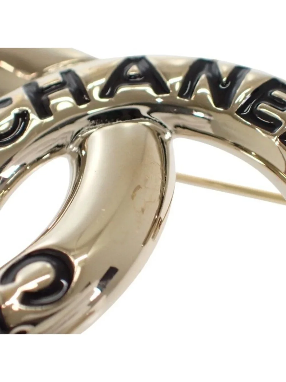 Chanel CC Logo Brooch CC Metal Gold Golden Simple Accessory